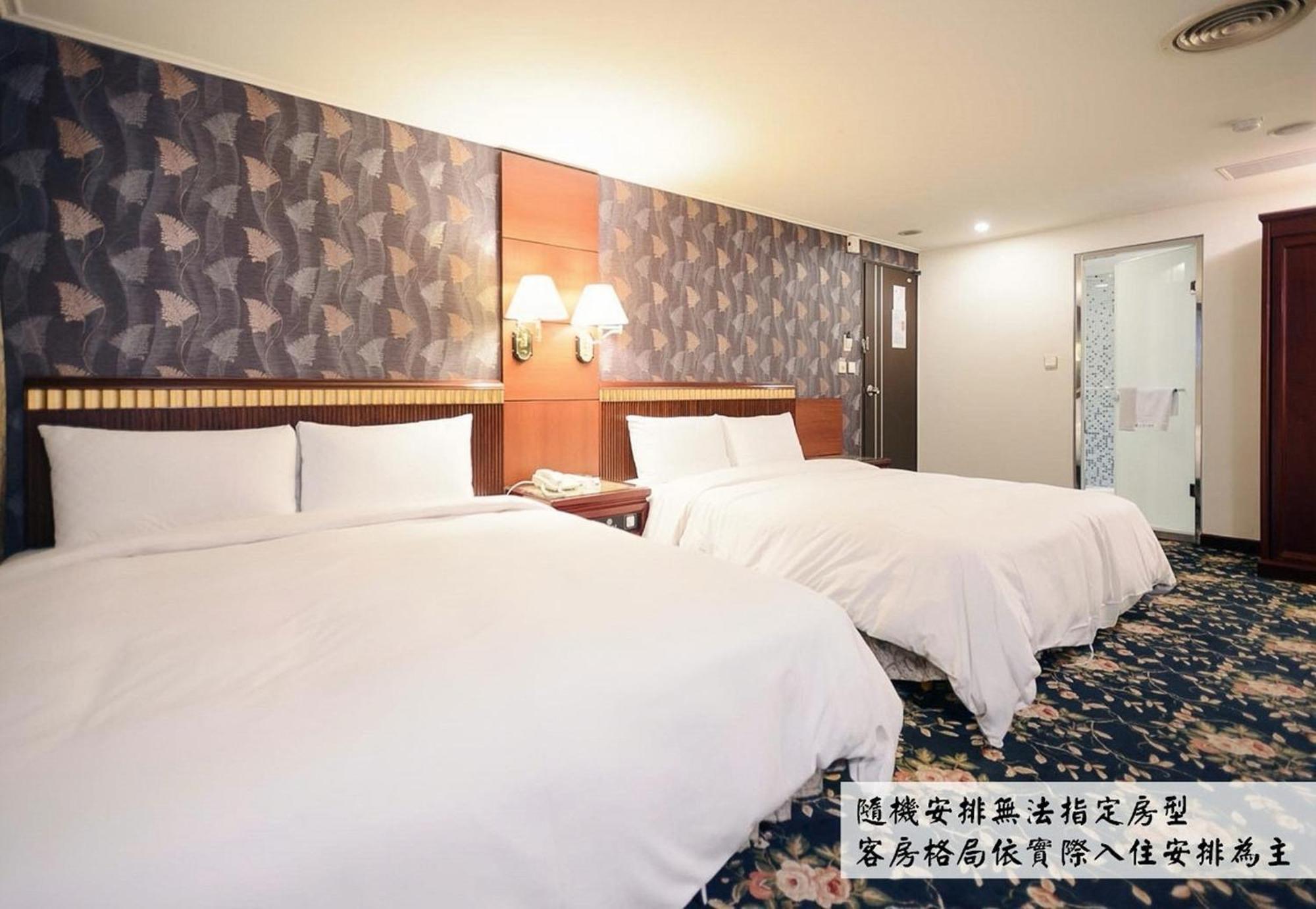 Kiwi Hotel Mrt Wenxin Branch Taichung Extérieur photo