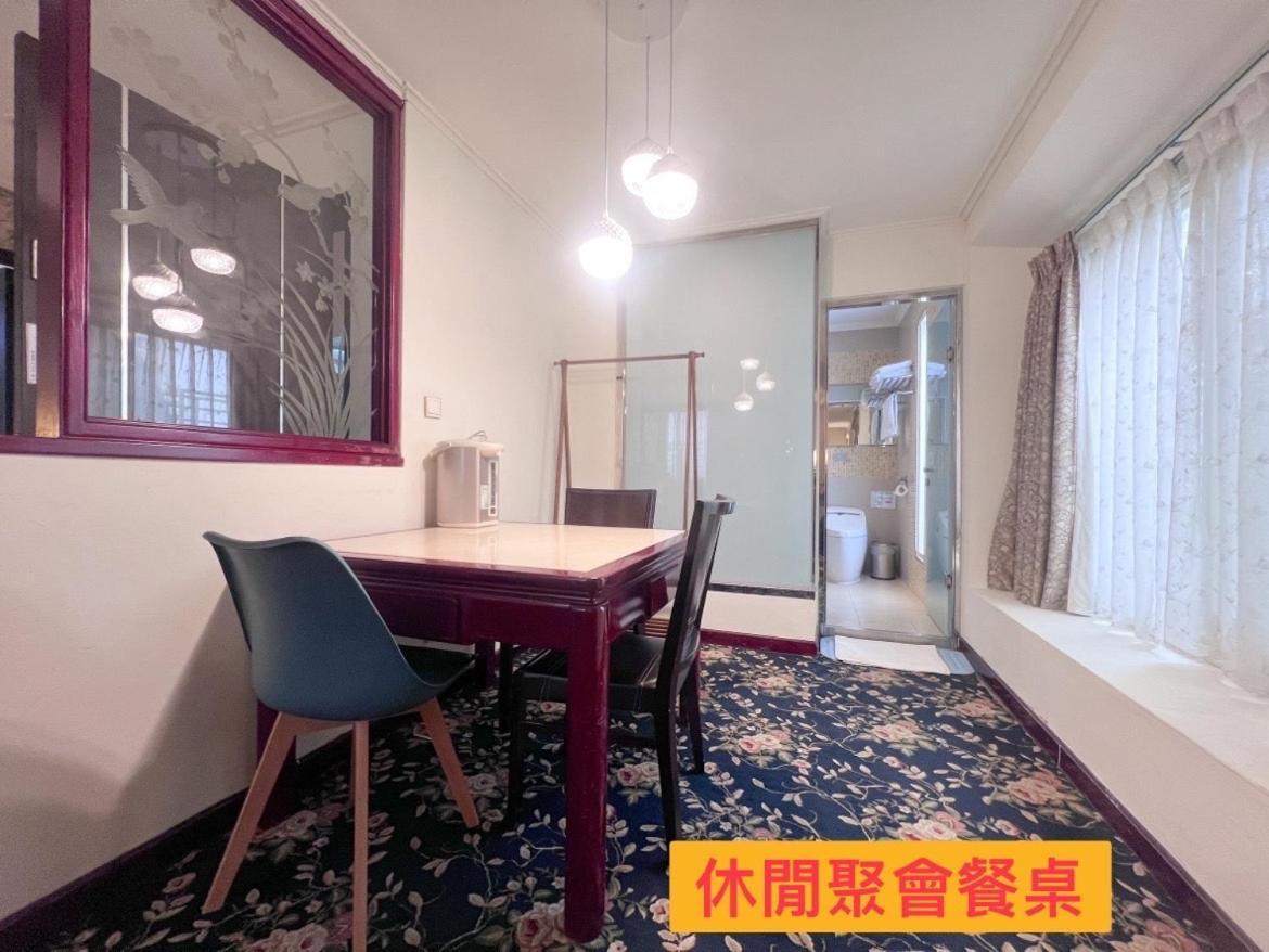 Kiwi Hotel Mrt Wenxin Branch Taichung Extérieur photo
